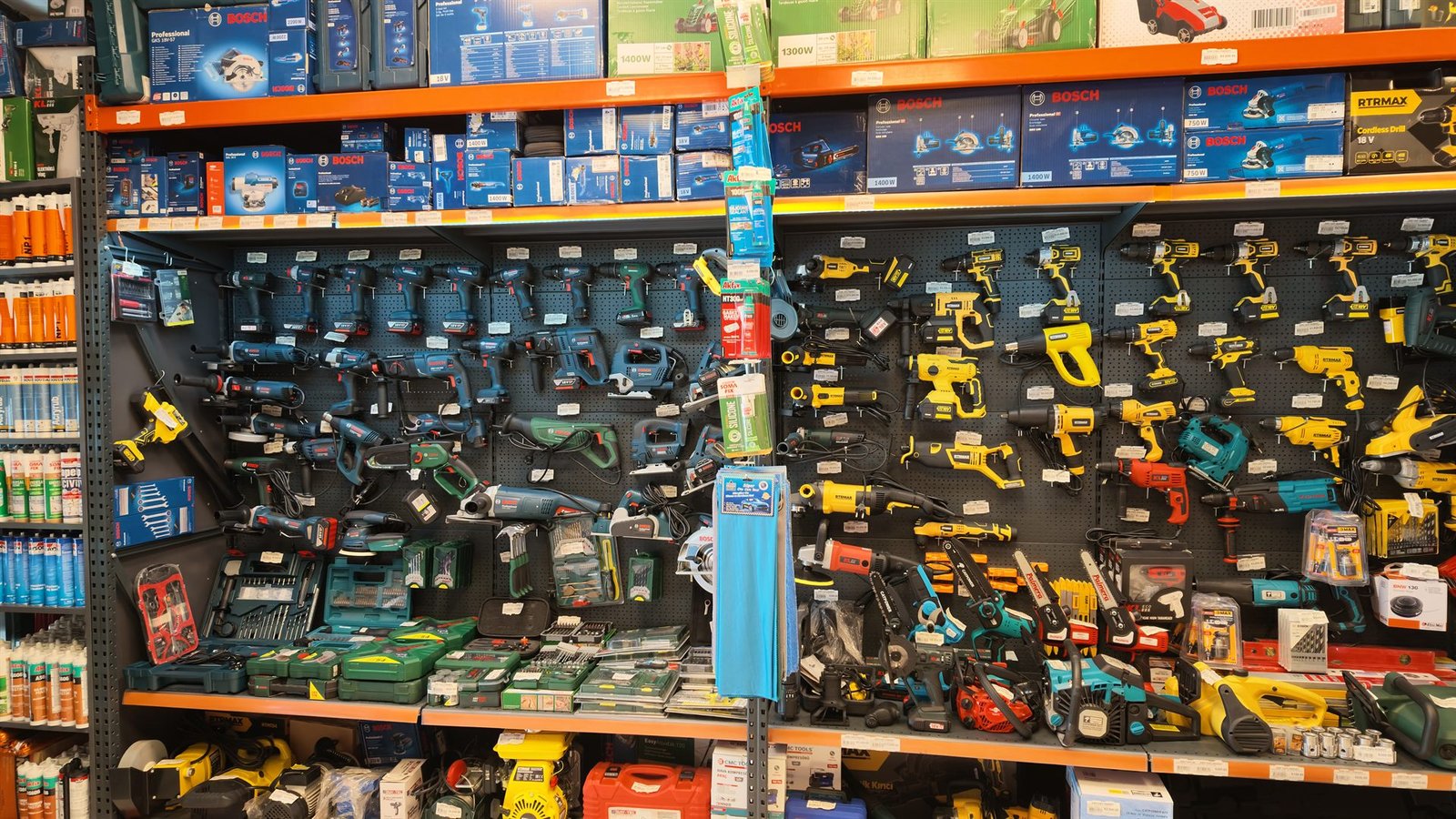 ESM İnşaat yapı market profesyonel elektrikli el aletleri reyonu