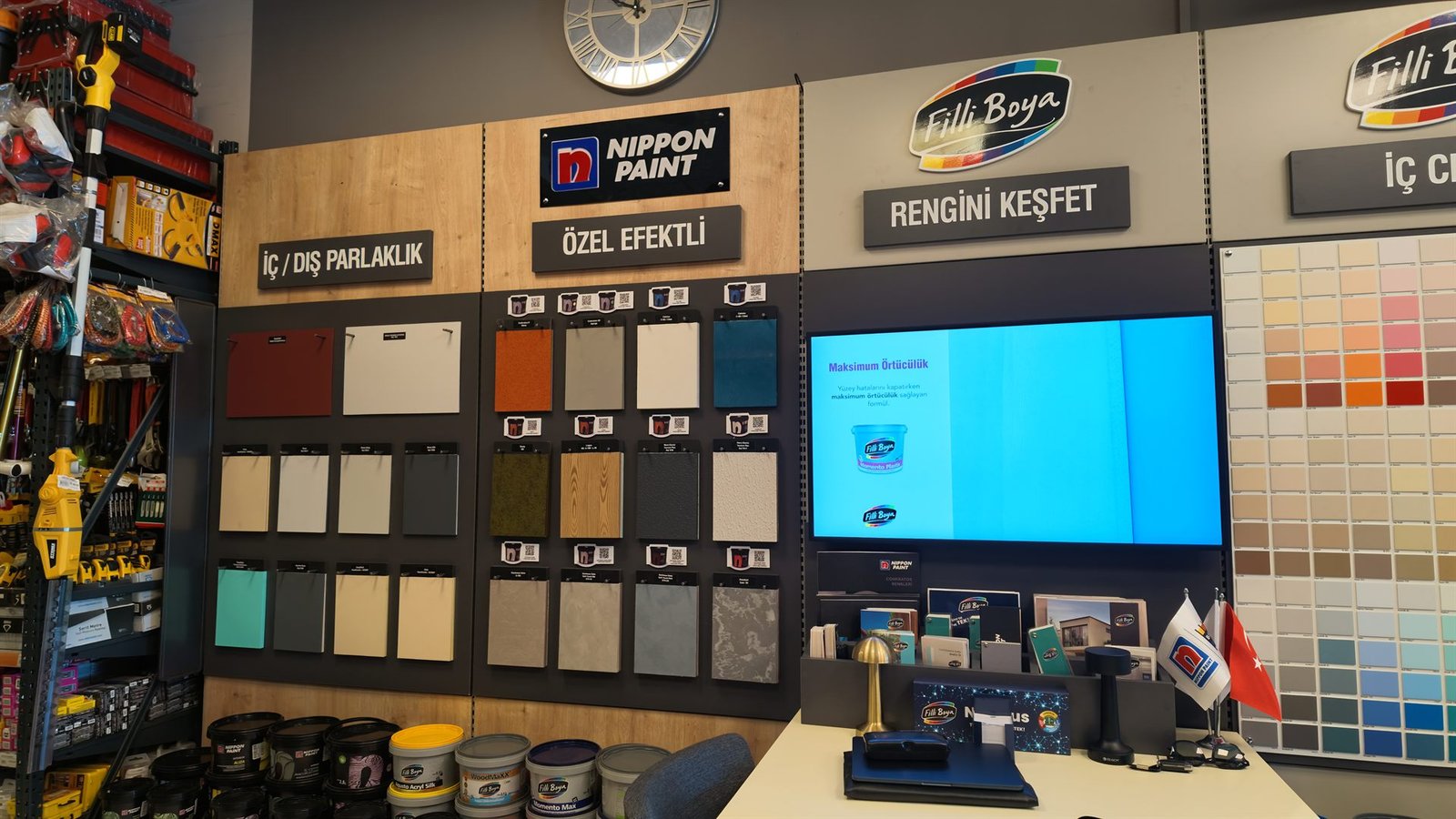 Boya renk kartelası ve efekt panel alanı